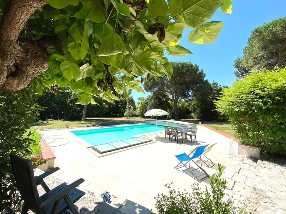 Day, Garden, Garden view, Pool view, Swimming pool, sunbed