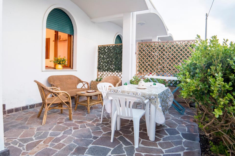 Patio, Inner courtyard view