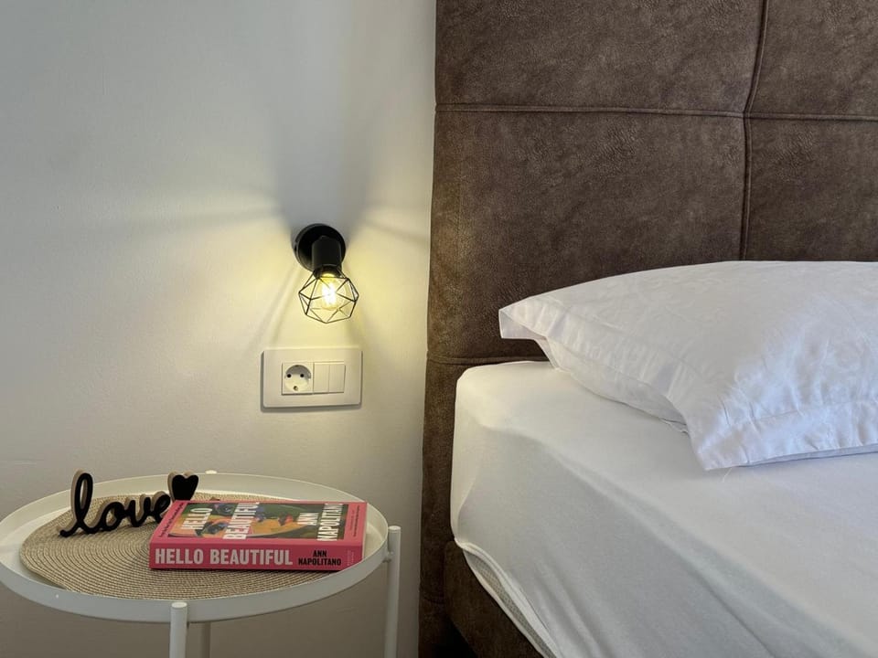 Accommodation Đivanović with sea view Apartment in Dubrovnik