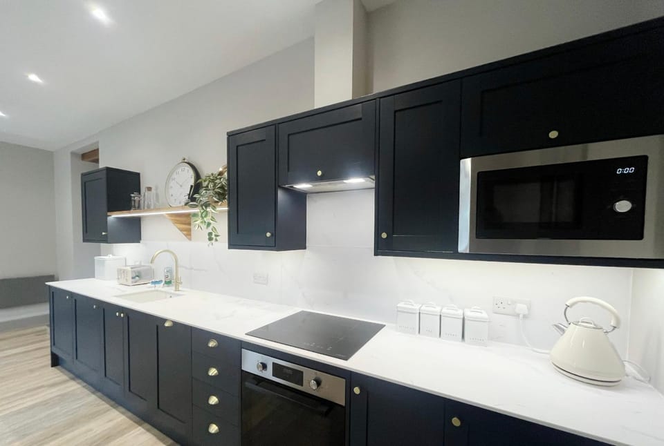 Number 4 Clevedon Apartment in Wales