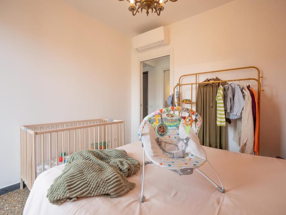 cot