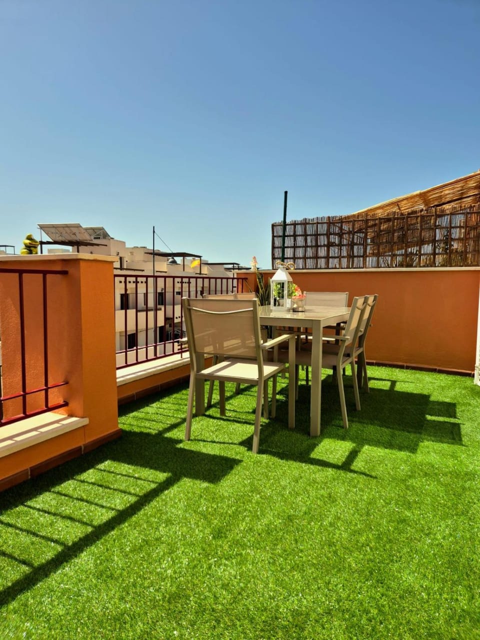 Off site, Balcony/Terrace