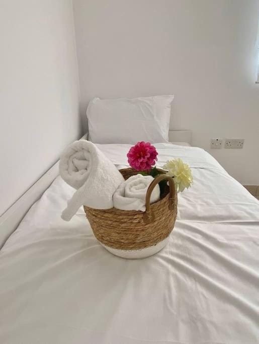 Unique 2 bedroom apt in St Julians Apartment in Saint Julians
