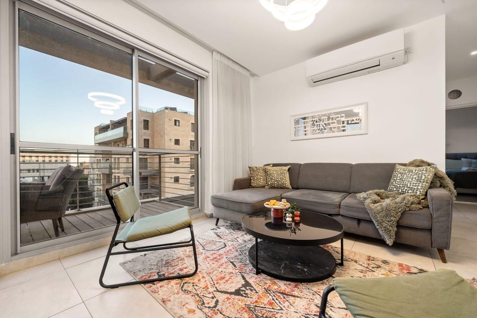 Haneviim 45 - Isrentals Apartment in Jerusalem