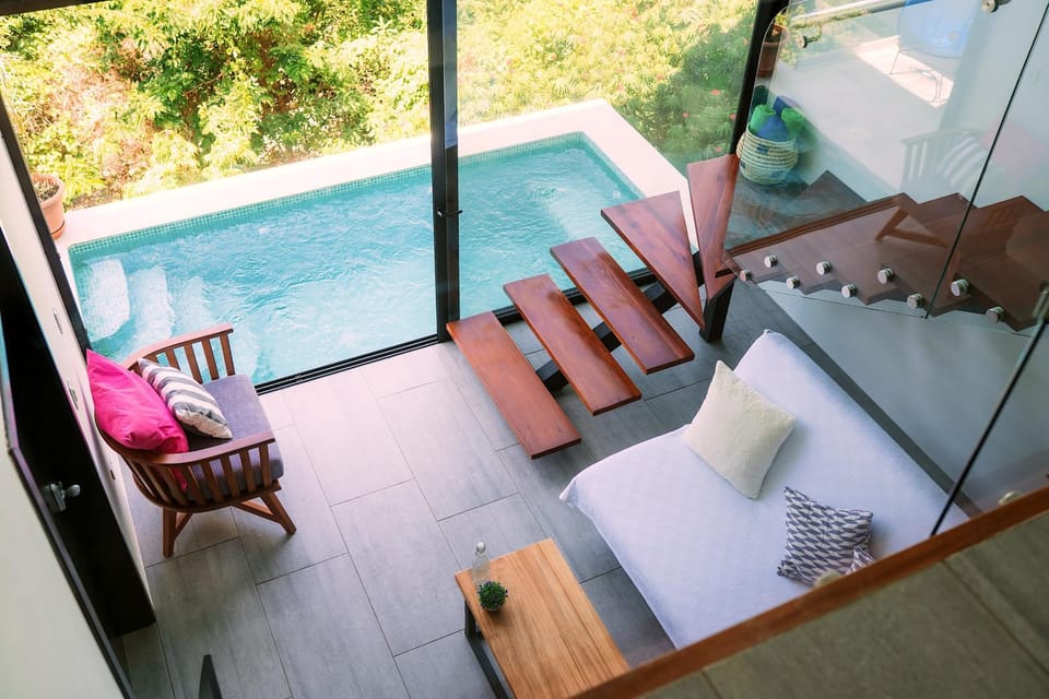 Property building, Patio, Day, Garden, Balcony/Terrace, Living room, Seating area, Garden view, Pool view, Swimming pool