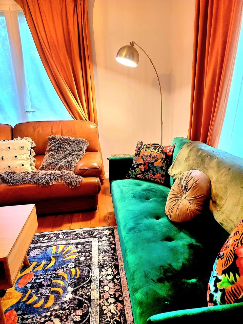 Living room, Seating area