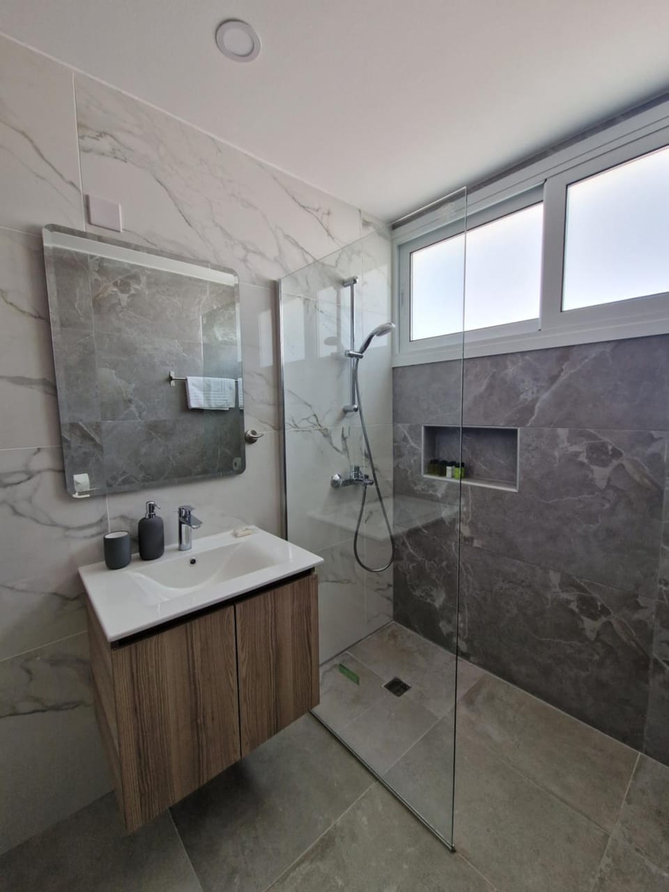 One Bedroom Apartment, No 205, Kato Paphos -By NOMA STAYS Cyprus Apartment in Yeroskipou