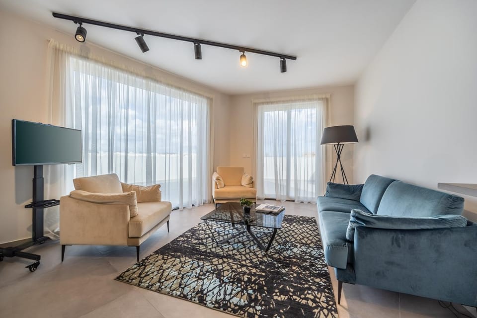 Dolce Pieta' Penthouse Apartment in Malta