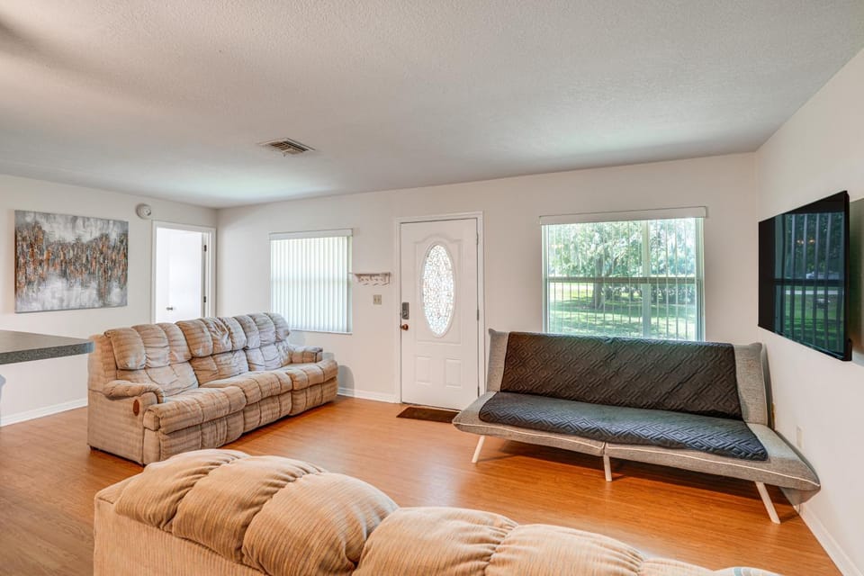 Welcoming Bartow Home Near Family Attractions! House in Polk County
