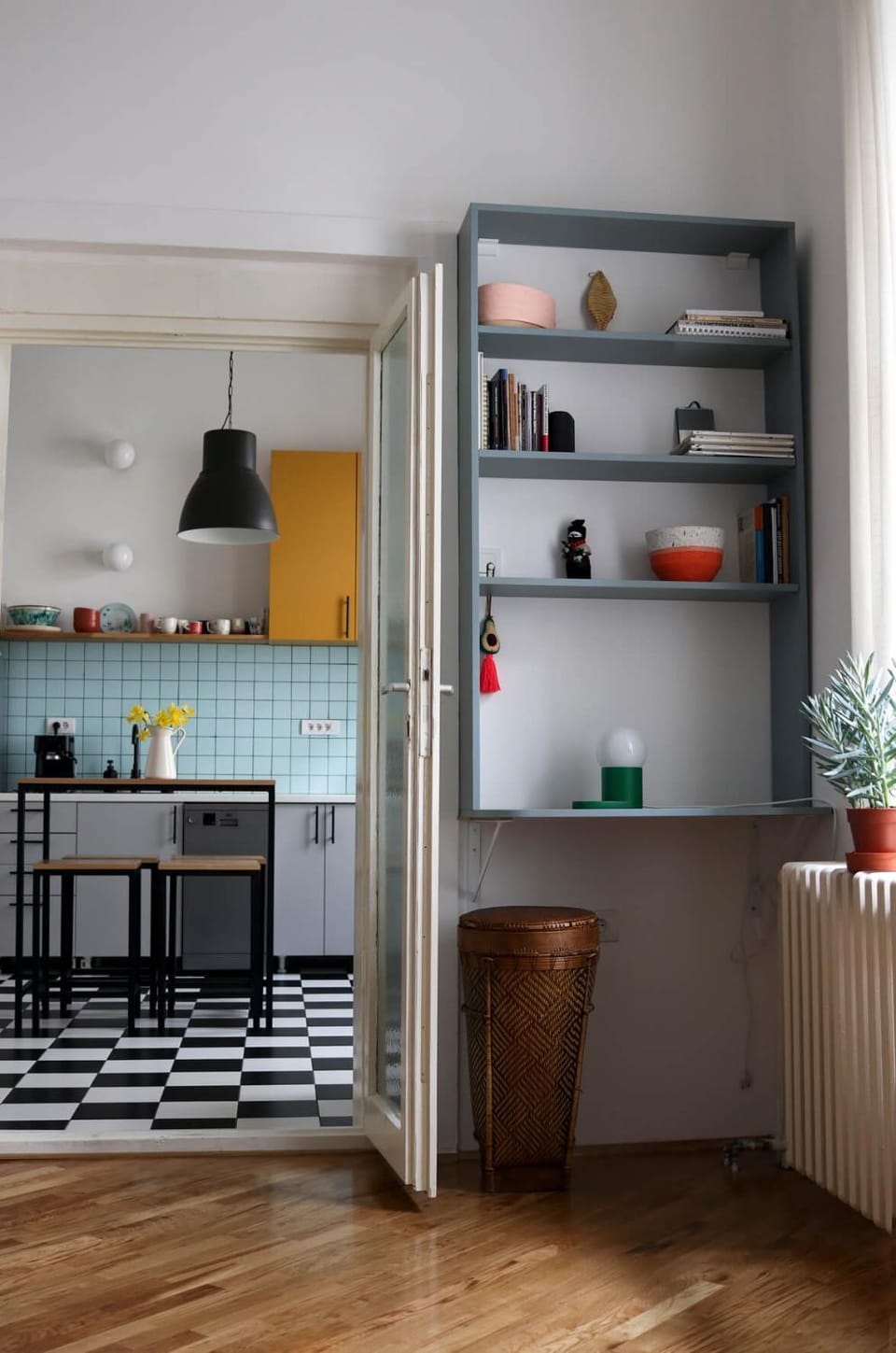 Living room, kitchen