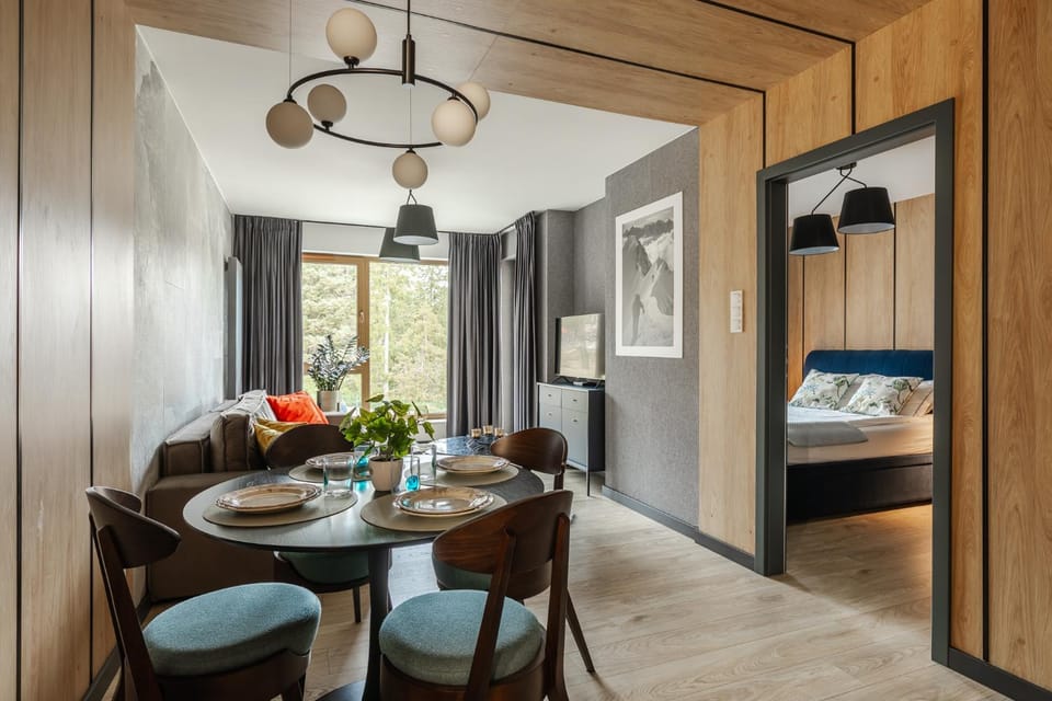 Living room, Photo of the whole room, Seating area, Dining area