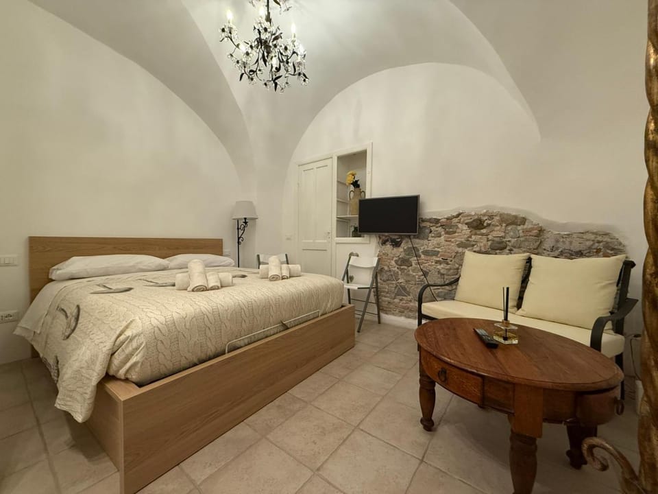 WH - Mono Sea Beach - Wifi Apartment in Sanremo