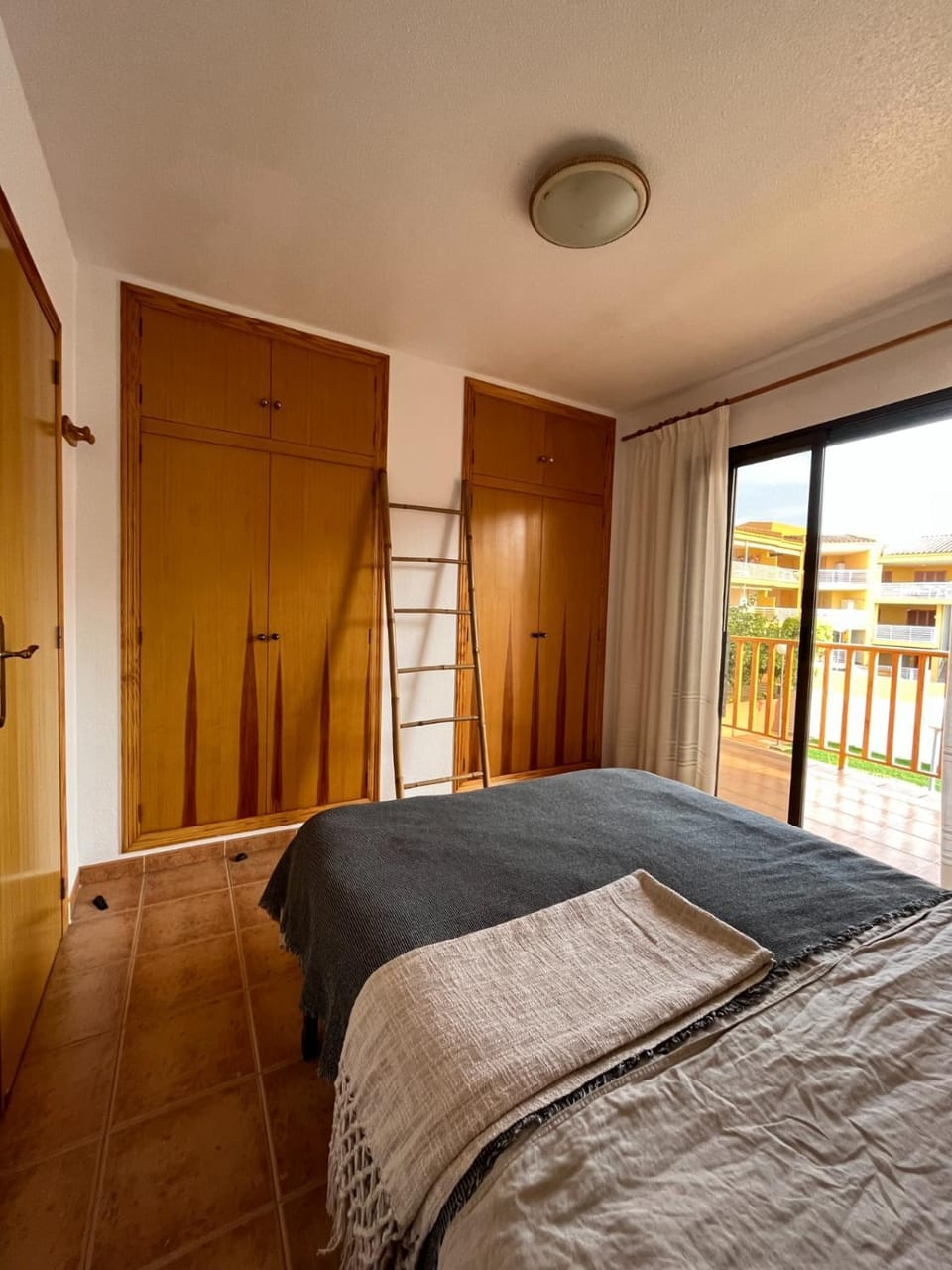 Bed, Bedroom, wardrobe