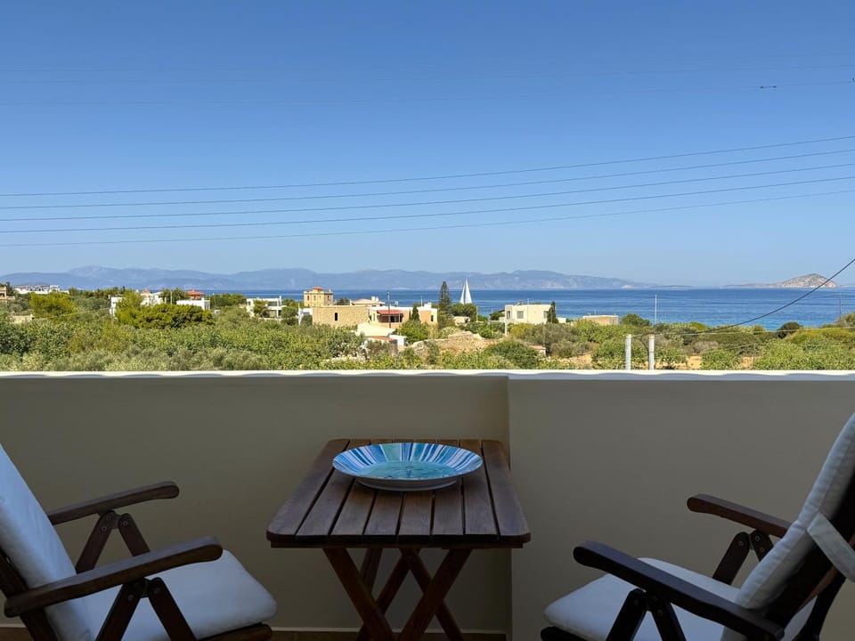 Day, Natural landscape, View (from property/room), Balcony/Terrace