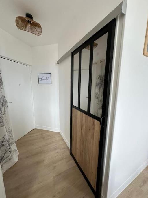 La Belle brise Apartment in Granville