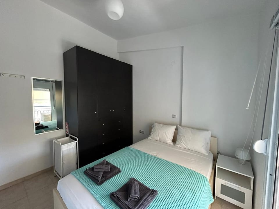 Bed, Bedroom, wardrobe