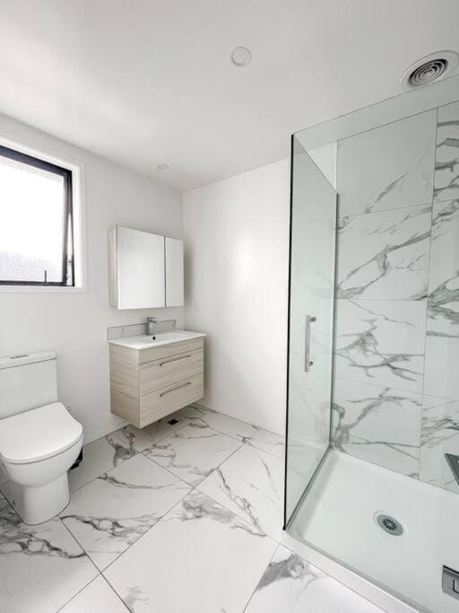 Hagley Park Townhouse Apartment in Christchurch