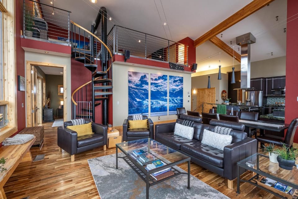 Yellowstone Beach Club House in Pray