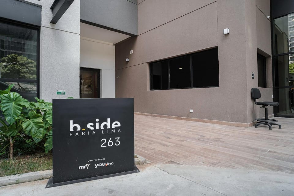 Facade/entrance, Property logo or sign