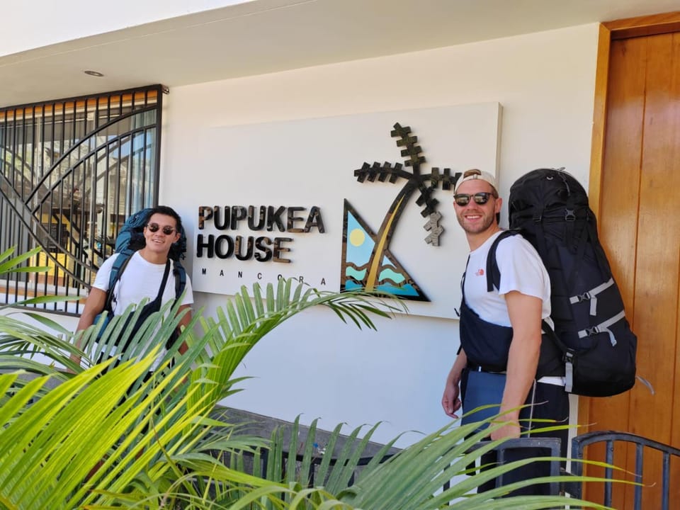 PUPUKEA HOUSE Mancora Bed and Breakfast in Mancora District