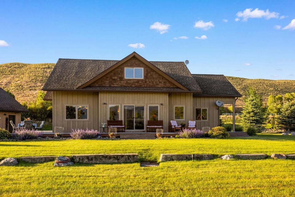 River Run House in Pray