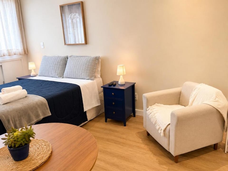 SH54 · (SH54) Compacto no Charme na Bela Cintra/Paulista Apartment in Sao Paulo City