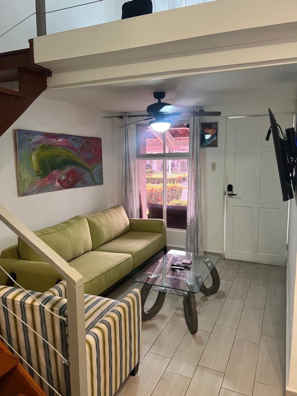 Enchanting 3 BR 2 Bath Condo in the Heart of Jaco Apartment in Jaco
