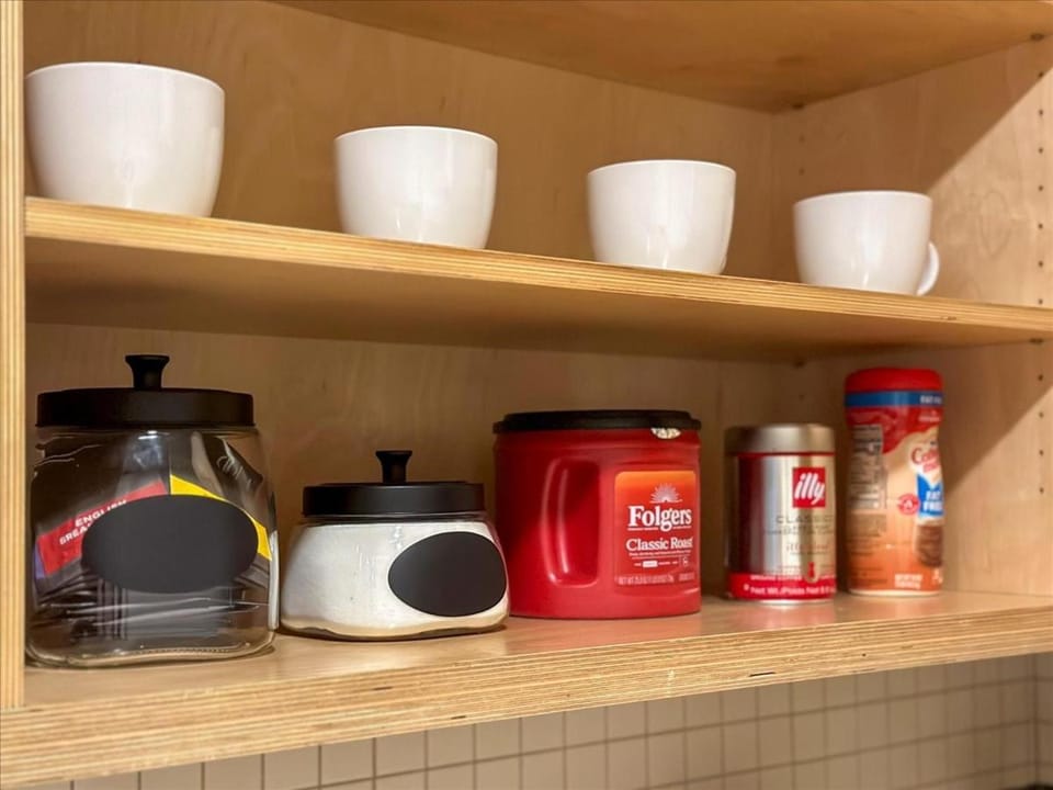 Coffee/tea facilities, Kitchen or kitchenette