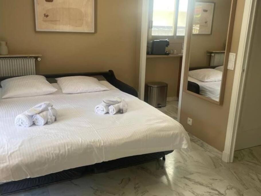 Studio AC with Balcony by Olidesi Apartment in Cannes