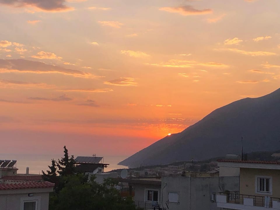 Oriente Sole Apartment in Vlorë County, Albania