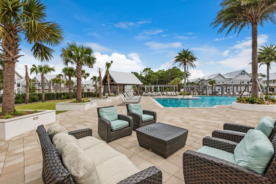 Town of Prominence- Just Beachy House in South Walton County