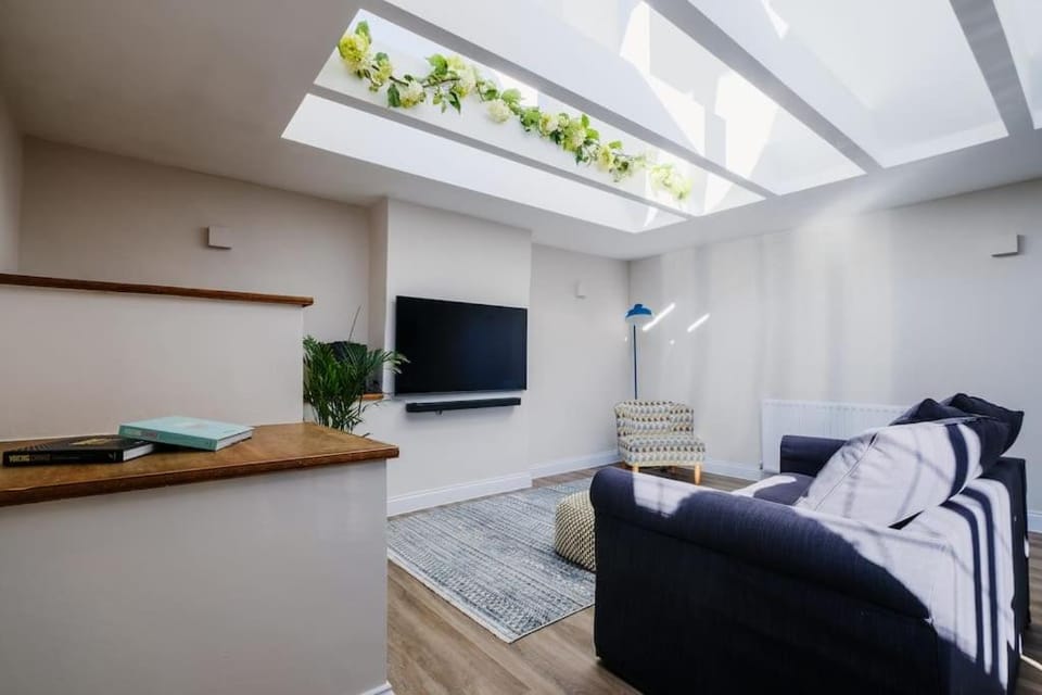 Light and spacious loft apartment in town centre Apartment in England