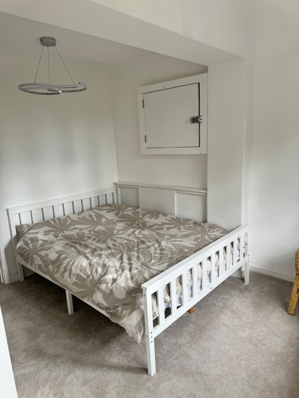 Modern 2 bedroom Apartment Apartment in England