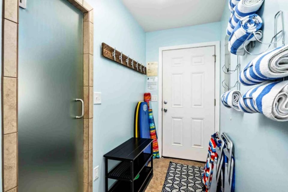 Ocean Oasis House in Nedonna Beach