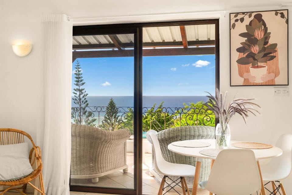 Living room, Seating area, Dining area, Sea view