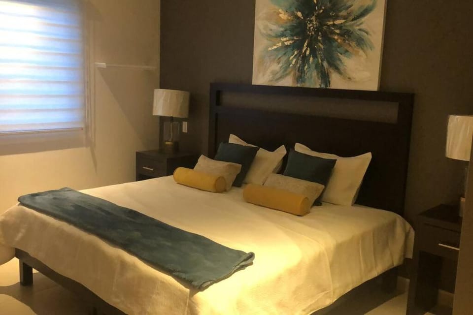 Terraria No 2 New Fully Furnished Condo Well Locataed Apartment in La Paz