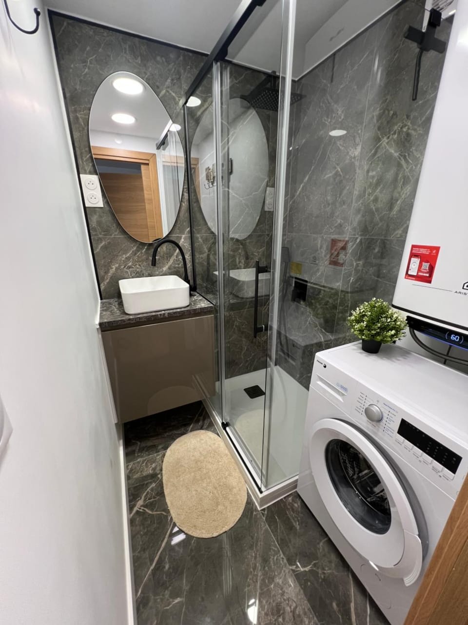 Shower, Bathroom, washing machine