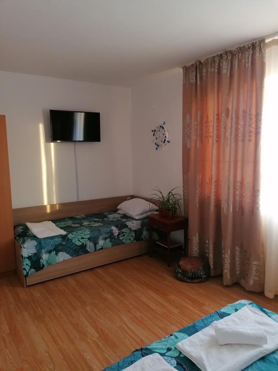 Communal lounge/ TV room, Bed, TV and multimedia