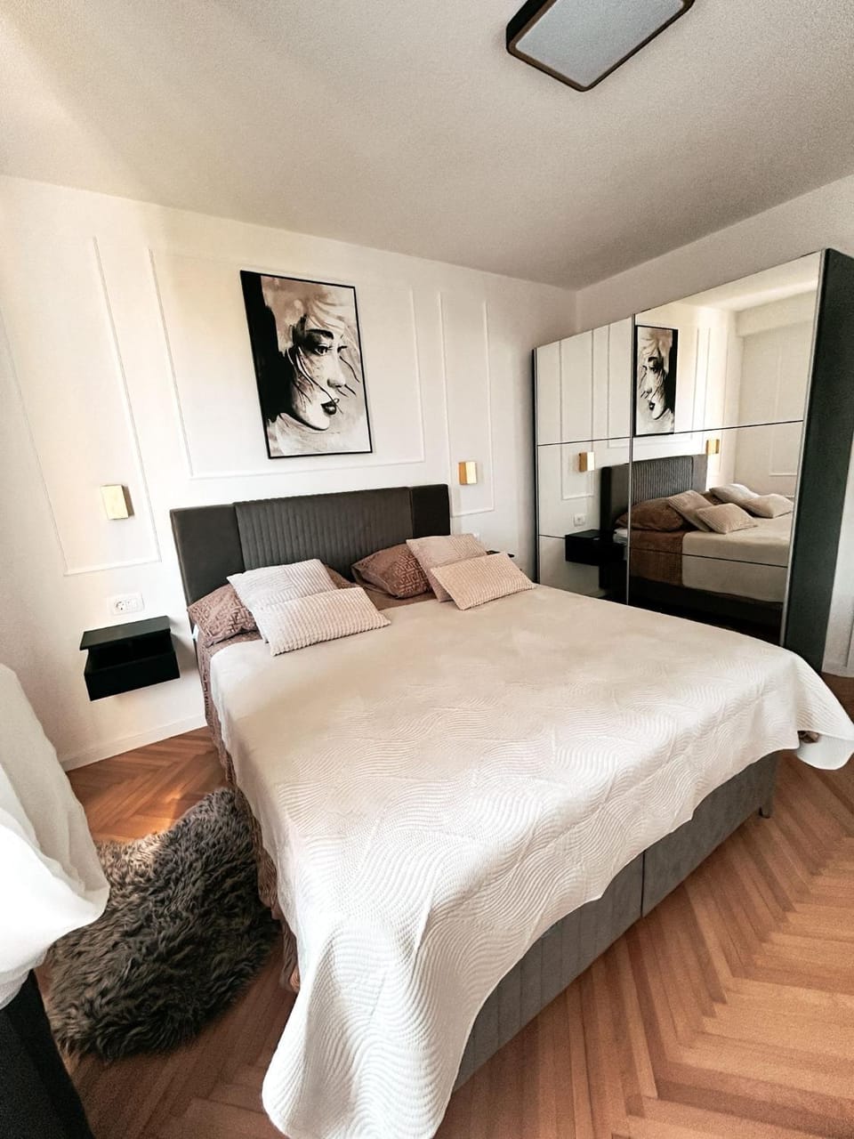 Bedroom, furniture