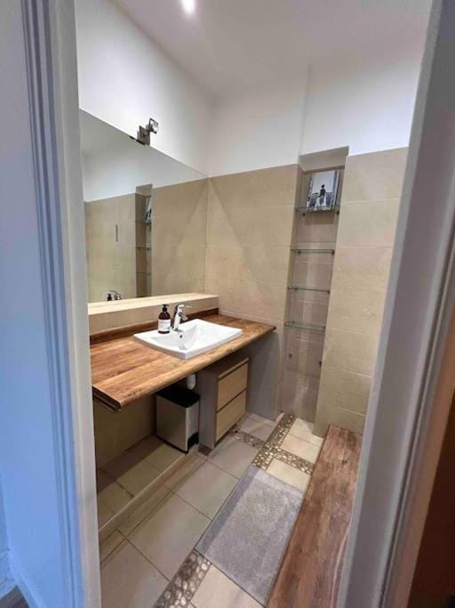 3 pièces dans le coeur du 16e Apartment in Paris
