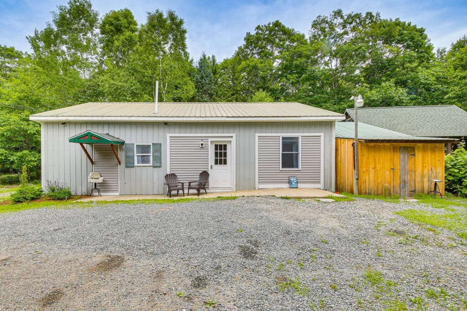 Secluded Orland Cottage w/ Grill, Near State Parks House in Orland