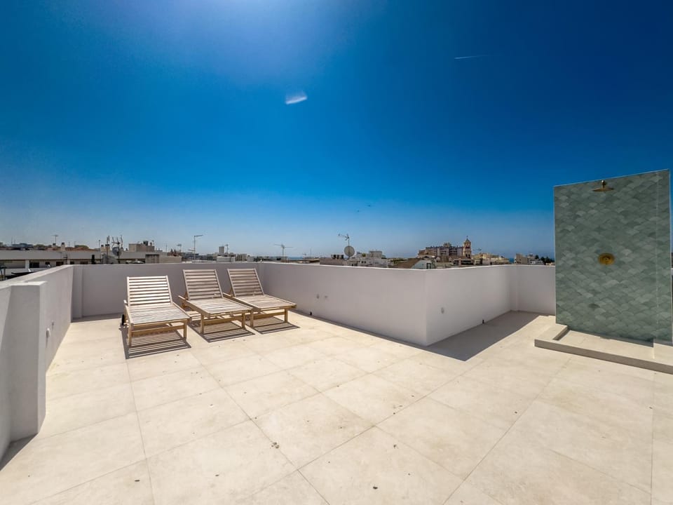 Day, Balcony/Terrace, sunbed