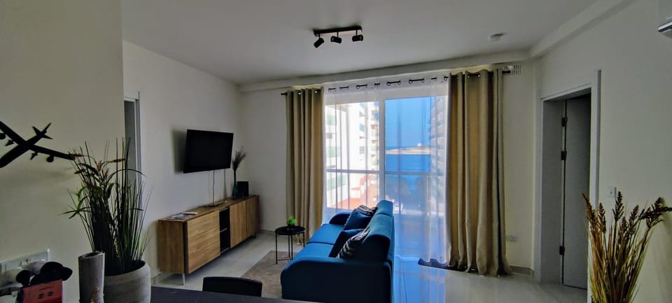 Communal lounge/ TV room, TV and multimedia, Sea view, Sea view, internet, internet, kitchen