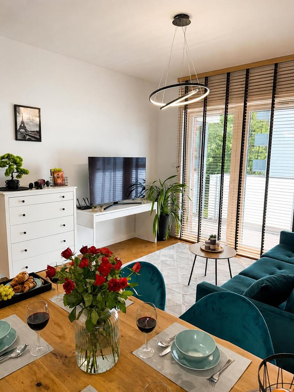 Apartament Viva La France nad Jeziorem Długim Apartment in Poland