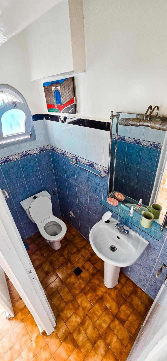Toilet, Bathroom