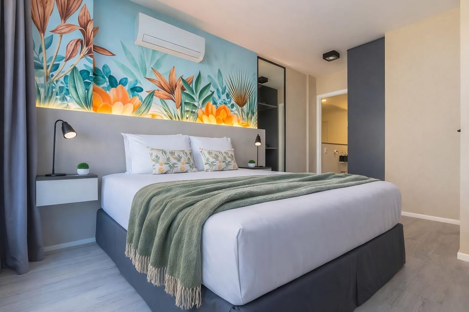 Bed, Bedroom, air conditioner