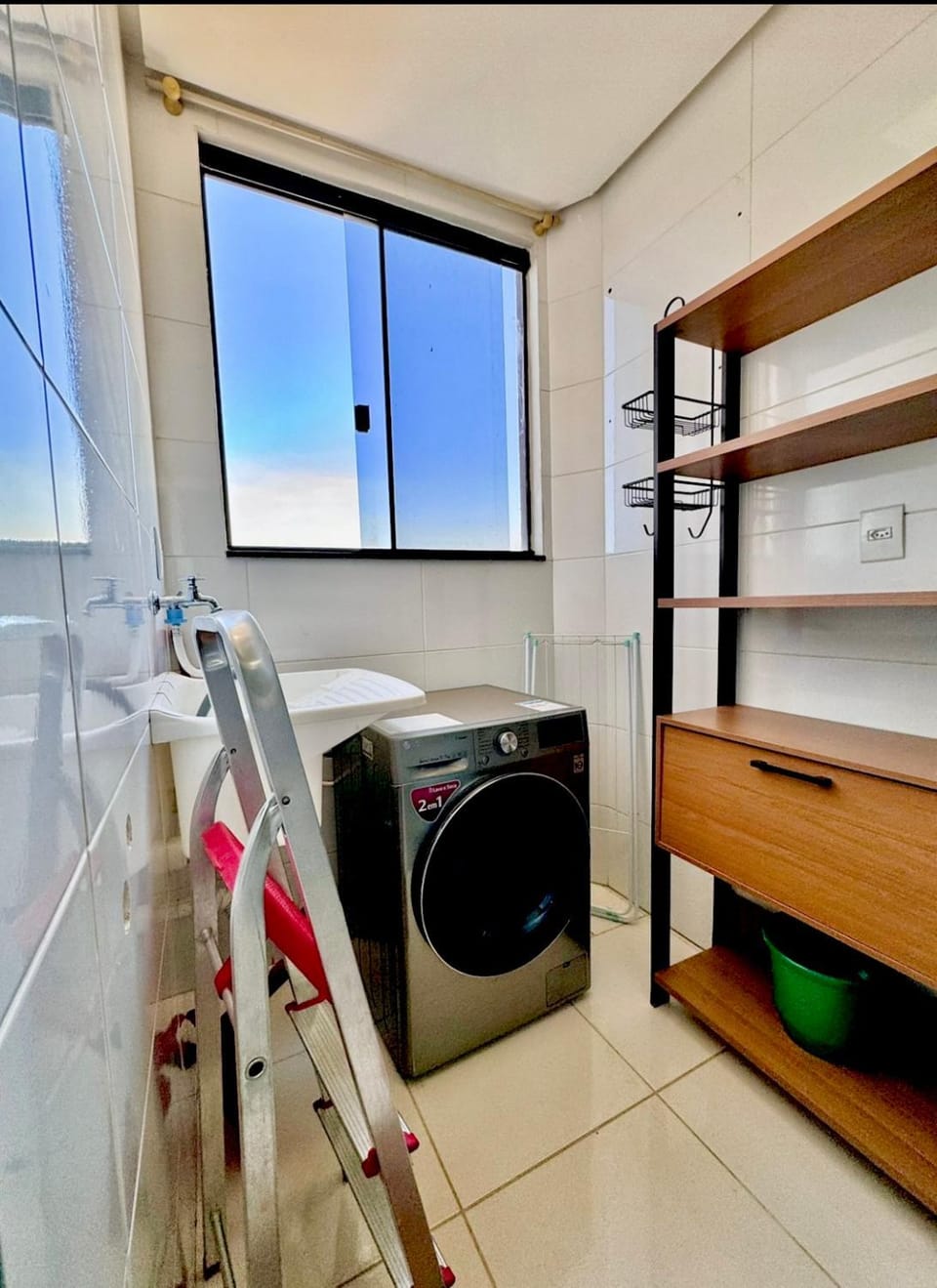 laundry, dryer