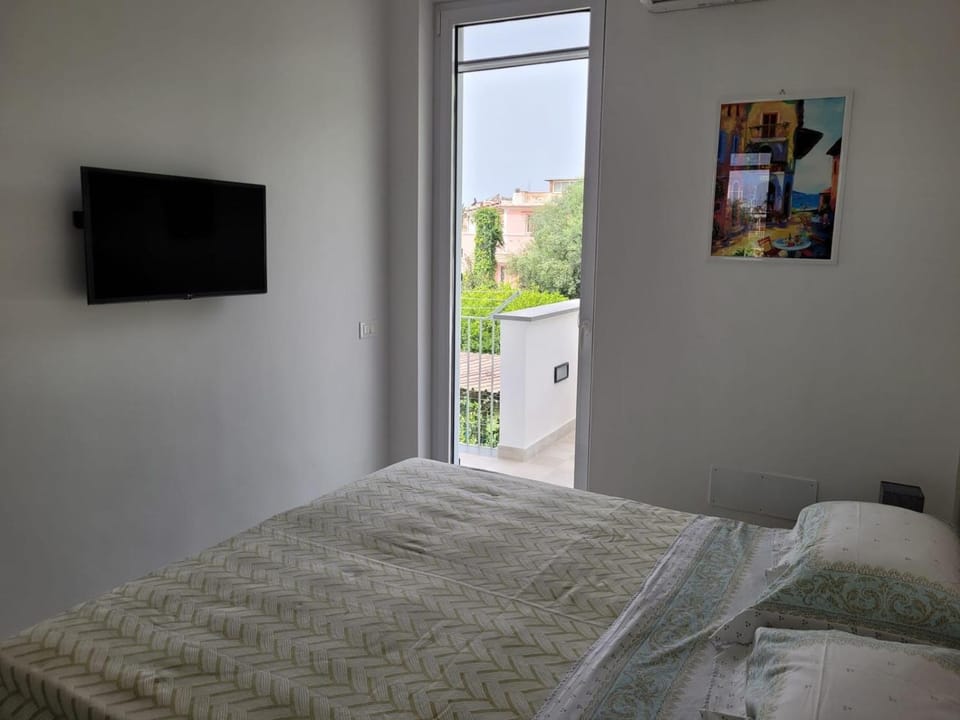 Cozy Corner Apartment Forio Apartment in Forio