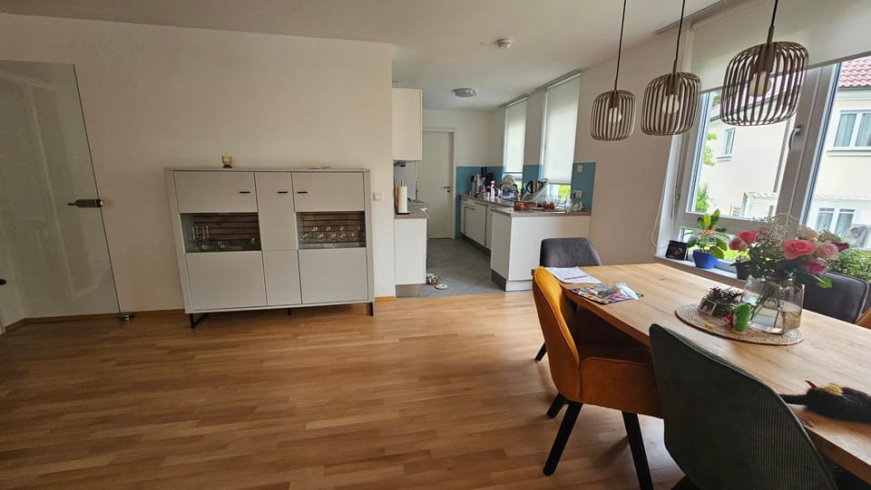 Dining area, Internal: Not applicable to any particular room