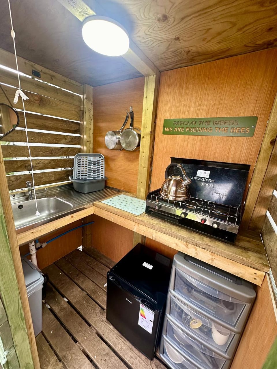 The Beehive Luxury tent in Martletwy